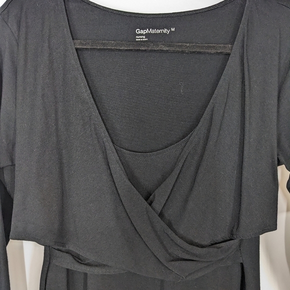GAP Maternity Layered Look 3/4 Sleeve Top - Picture 2 of 7